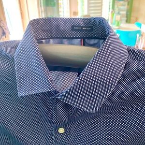 Mens Tommy Hilfiger Slim Fit non iron dress shirt